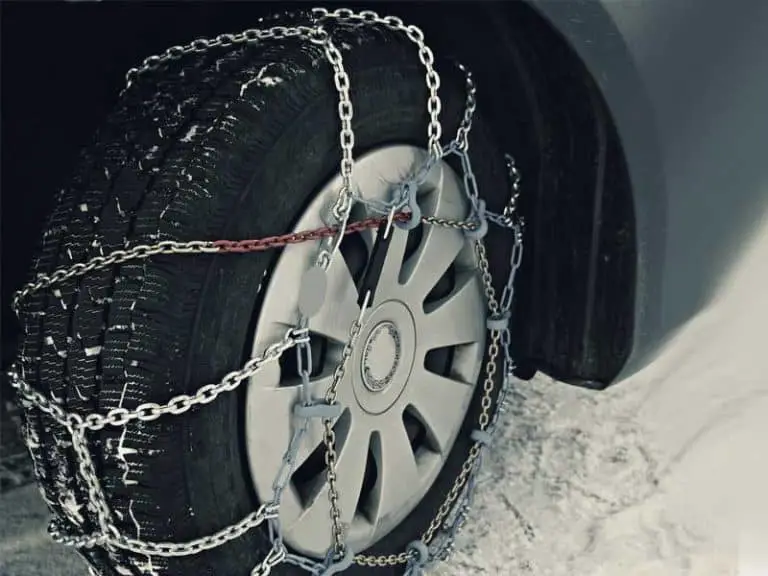 Do you need chains on all 4 Tires?